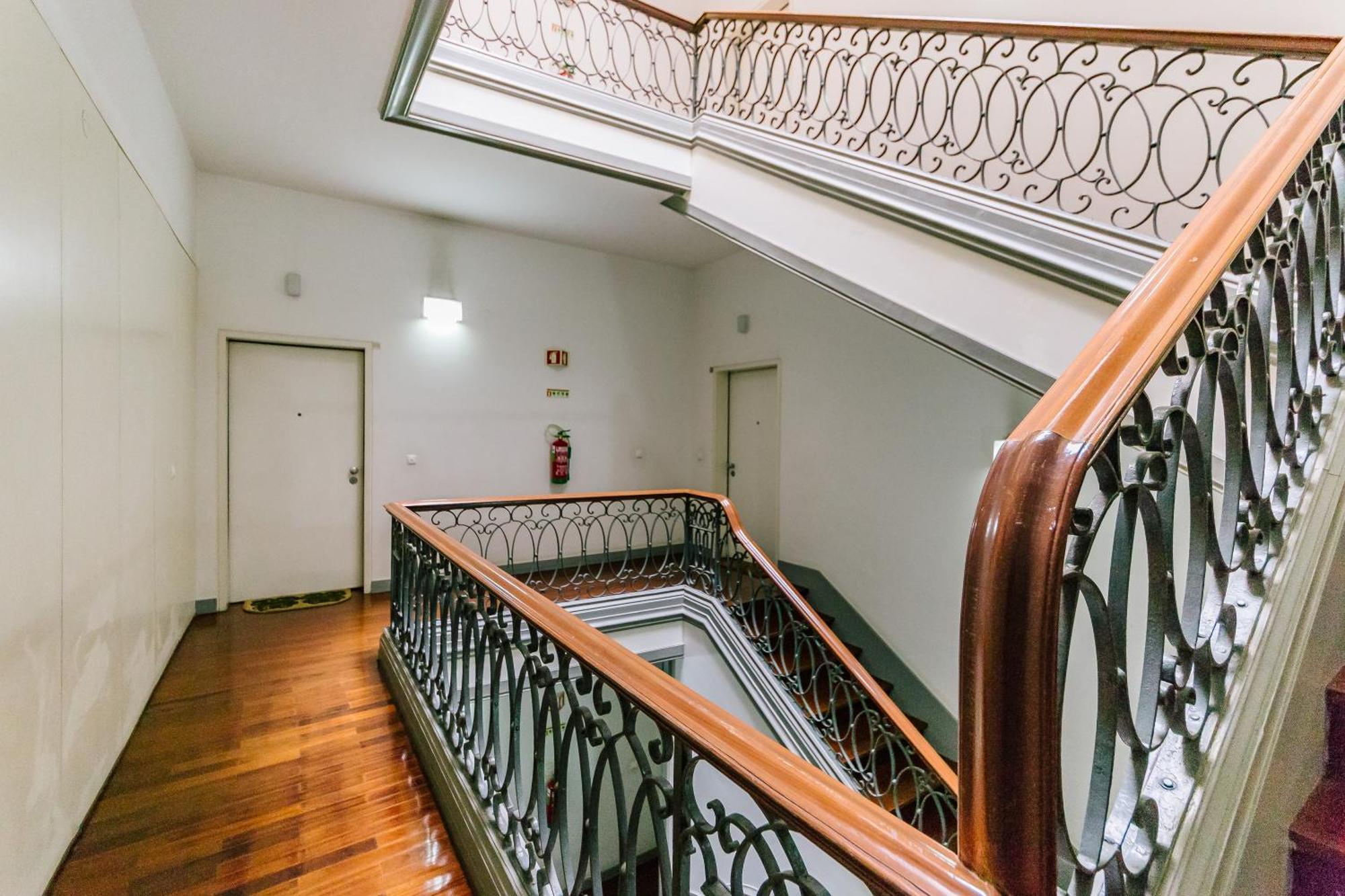 Chiado 2 Bedroom Elegant Lejlighed